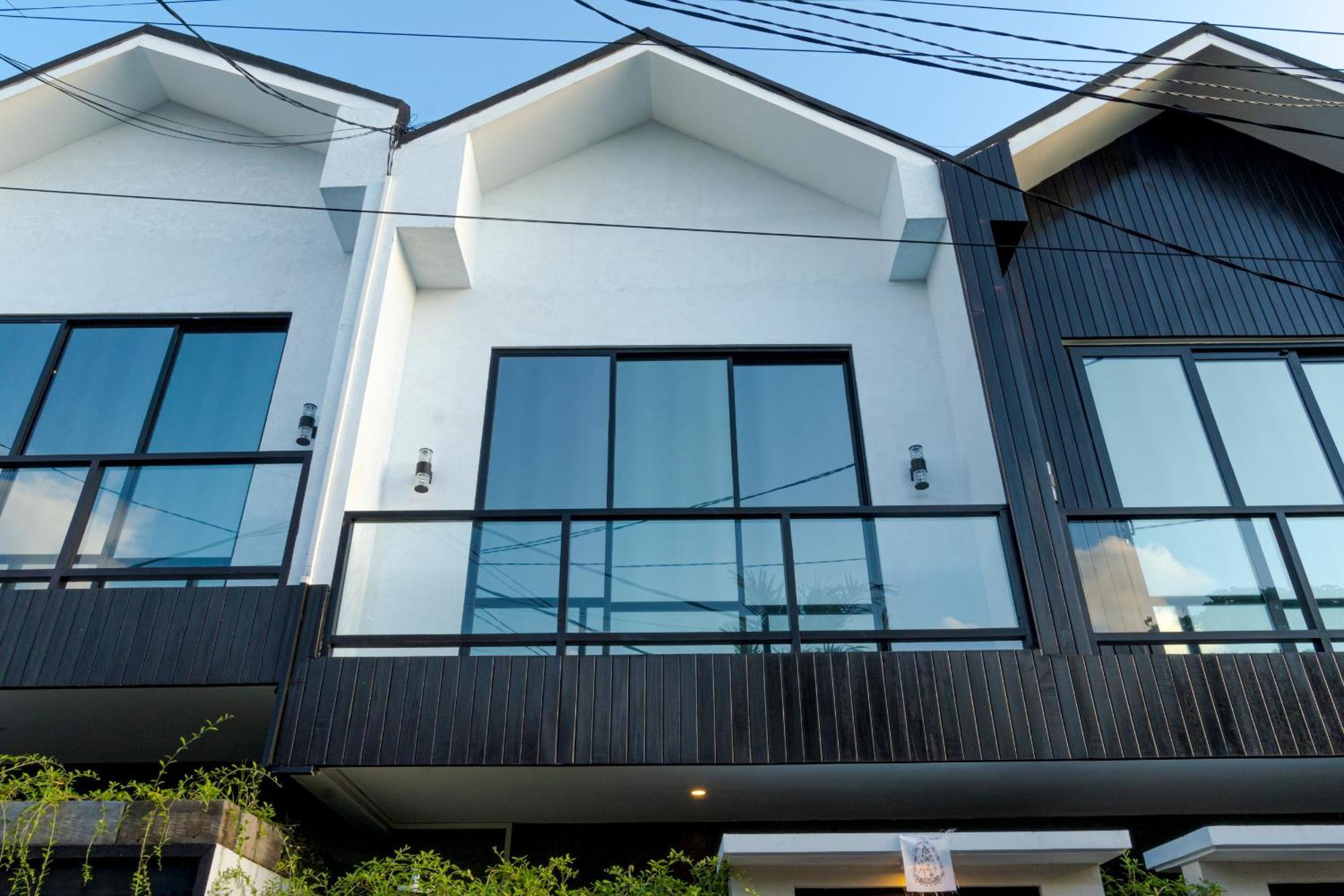 Sunny Village Batu Bolong Canggu Exterior foto